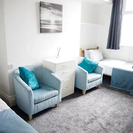 Carlton House 3* Scarborough