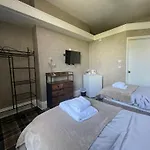 Carlton House 3* Scarborough