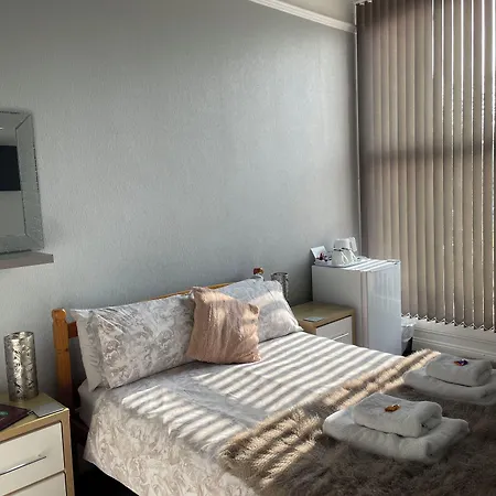 Carlton House 3* Скарборо