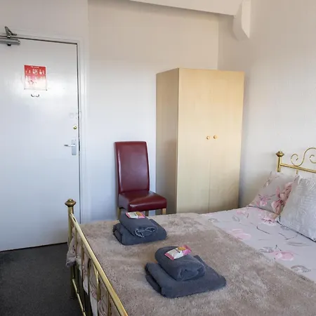 Carlton House Guesthouse Guest house