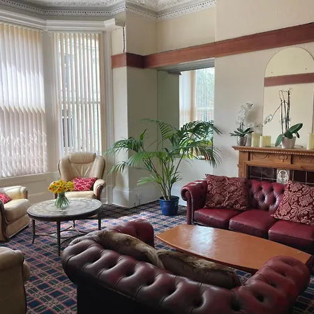 Гостевой дом Carlton House 3*