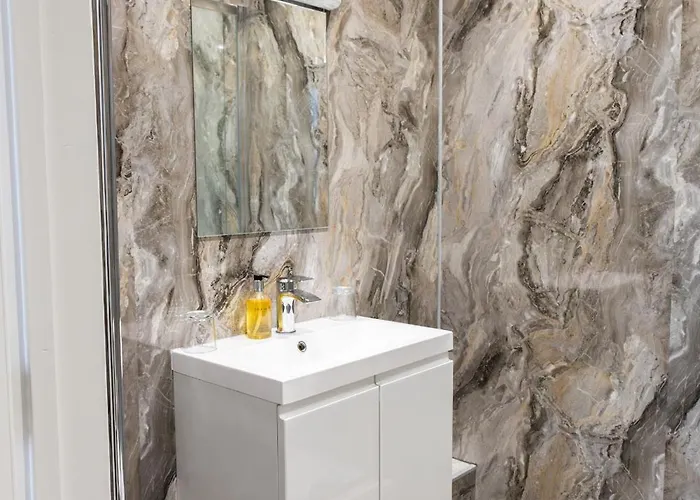 Guest house Carlton House Guesthouse Scarborough