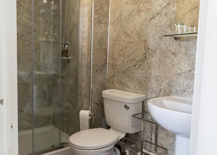 Carlton House Guesthouse Guest house Scarborough