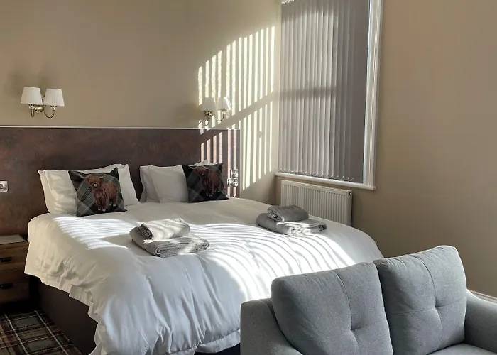 Carlton House Guesthouse Guest house 3*