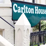 بيت ضيافة Carlton House 3*
