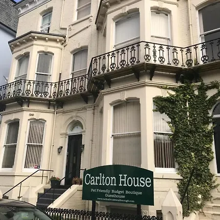 Carlton House 3*