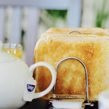 Affittacamere Carlton House 3*