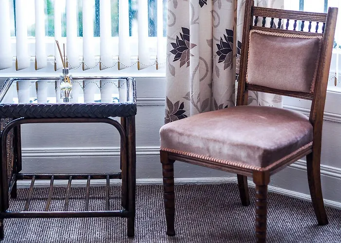 Carlton House Konukevi